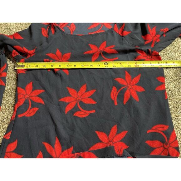 BANANA REPUBLIC Women’s Red Floral Navy Top Size Small Career Flowy - Picture 9 of 9